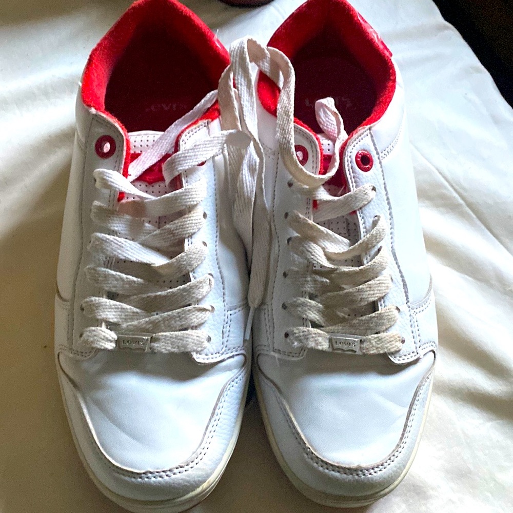 Levi’s shoes for everyone (unisex)